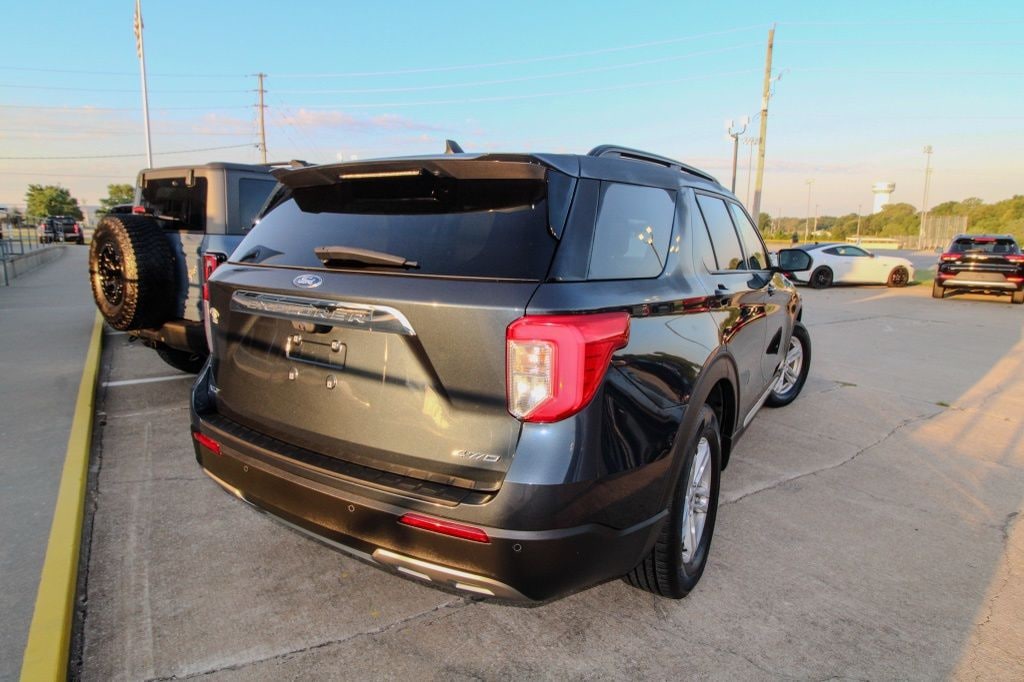 Used 2024 Ford Explorer XLT SUV