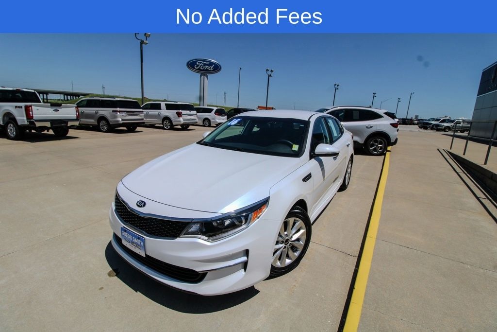Used 2016 Kia Optima LX Sedan