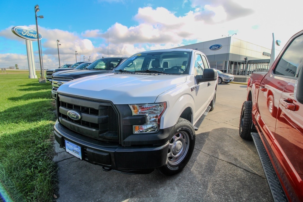 2016 Ford F-150 XL's photo