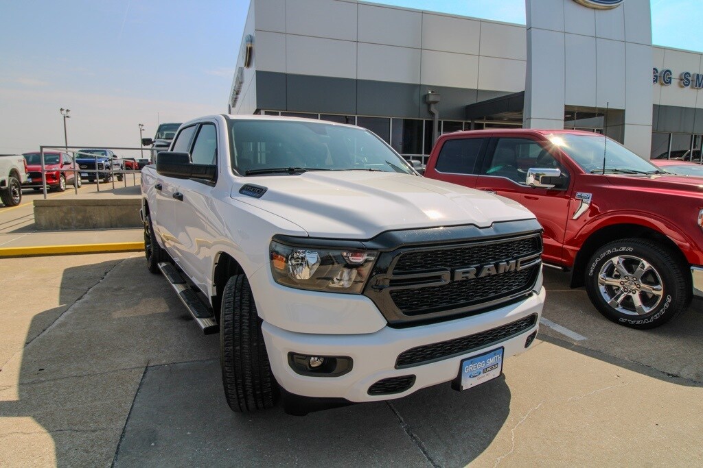 Used 2024 RAM Ram 1500 Pickup Tradesman with VIN 1C6RRFGG7RN227163 for sale in Kansas City