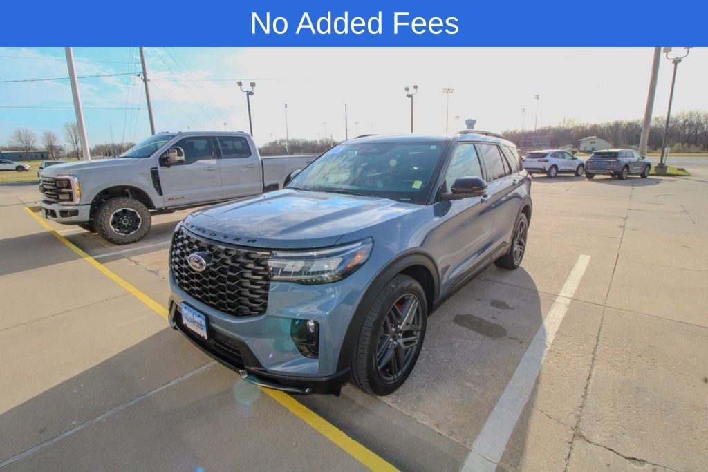 Used 2025 Ford Explorer ST-Line SUV