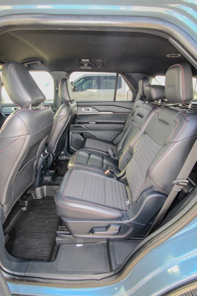 2025 Ford Explorer ST-LINE - Photo 8