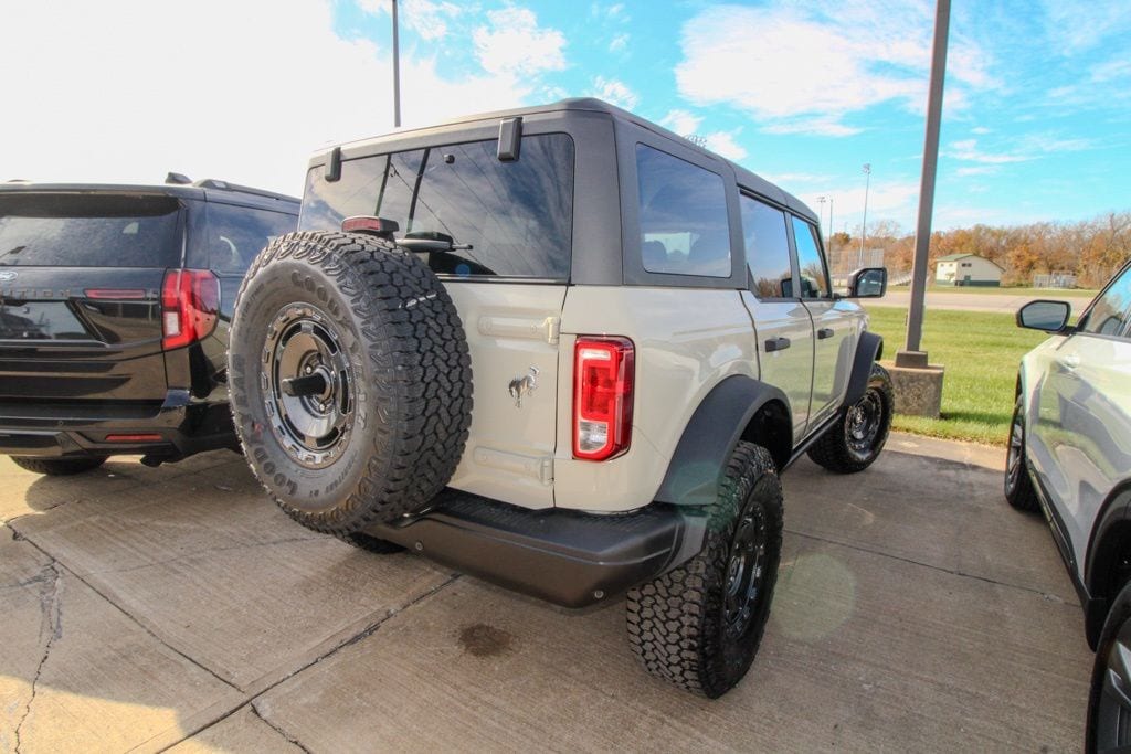 New 2025 Ford Bronco Big Bend SUV