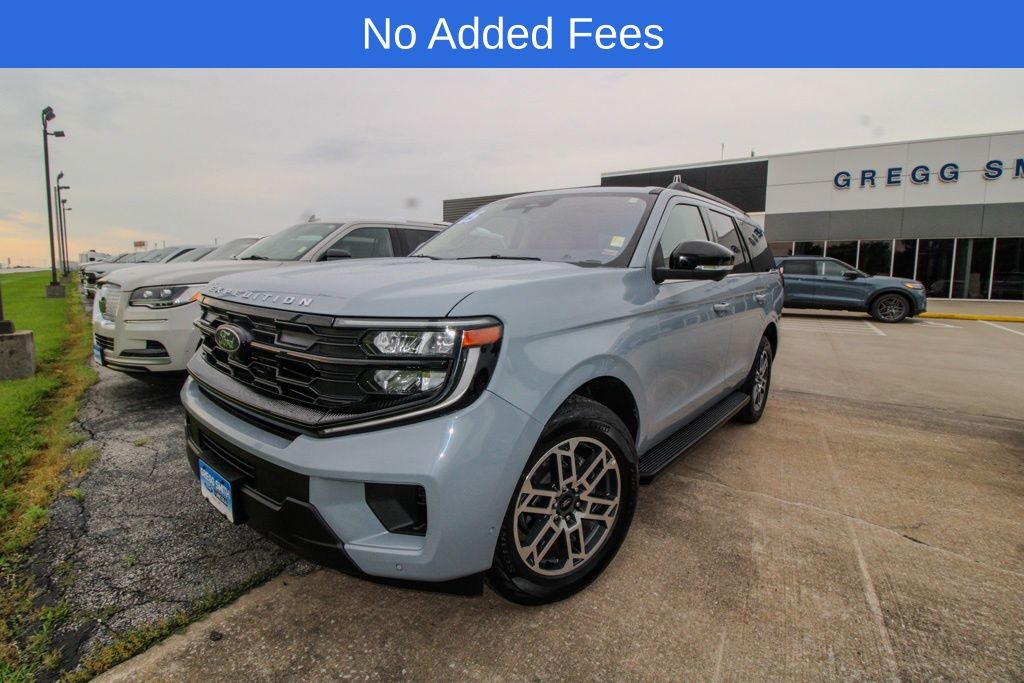 2025 Ford Expedition Active 4x4's photo