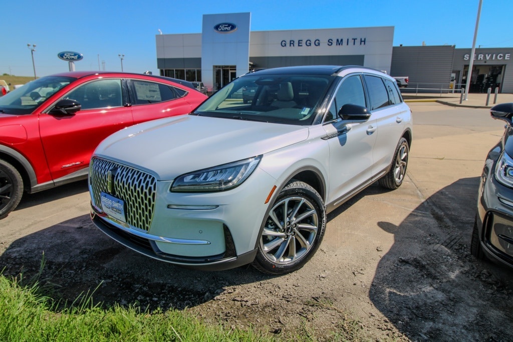 2025 Lincoln Corsair Premiere's photo