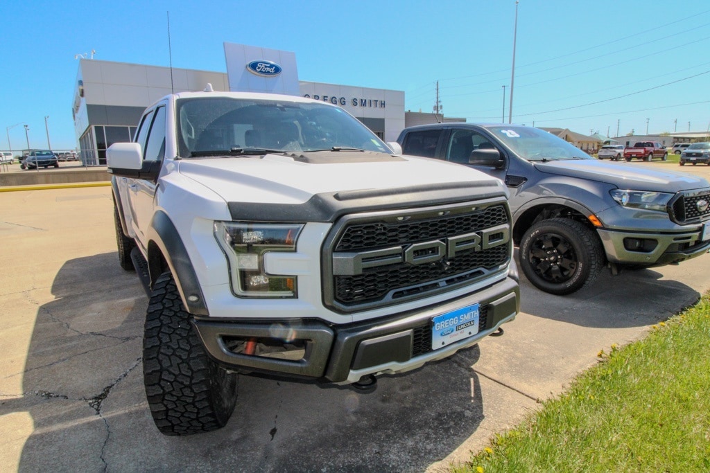 Used 2020 Ford F-150 Raptor with VIN 1FTFW1RG8LFA38365 for sale in Kansas City