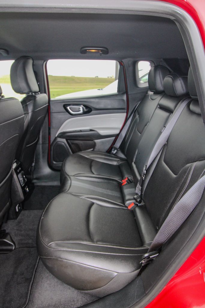2025 Jeep Compass Limited - Photo 8