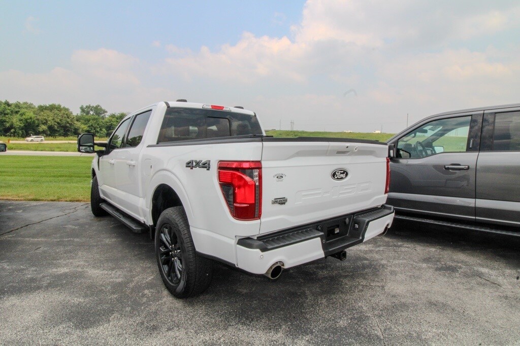 2024 Ford F-150 XLT photo 2