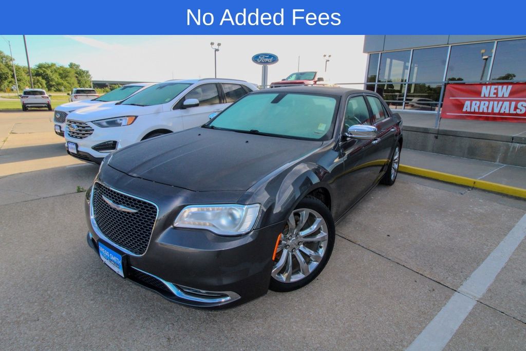 2015 Chrysler 300 C V6's photo