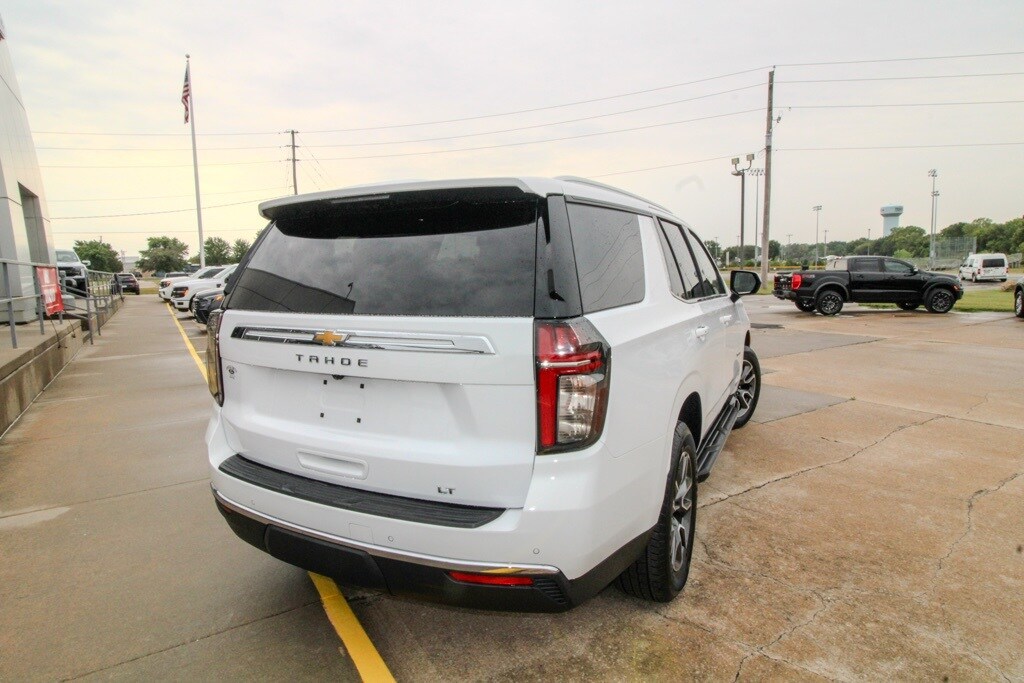 2023 Chevrolet Tahoe LT photo 3