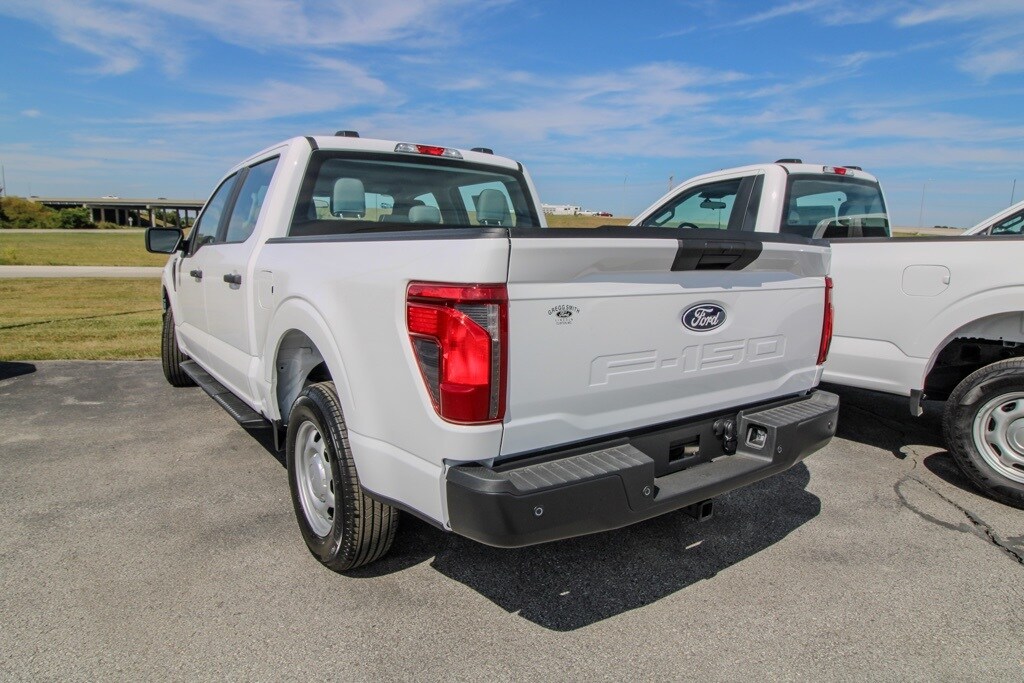 2025 Ford F-150 XL photo 3