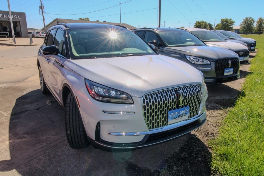 Used 2025 Lincoln Corsair Premiere with VIN 5LMCJ1DA4SUL23751 for sale in Kansas City