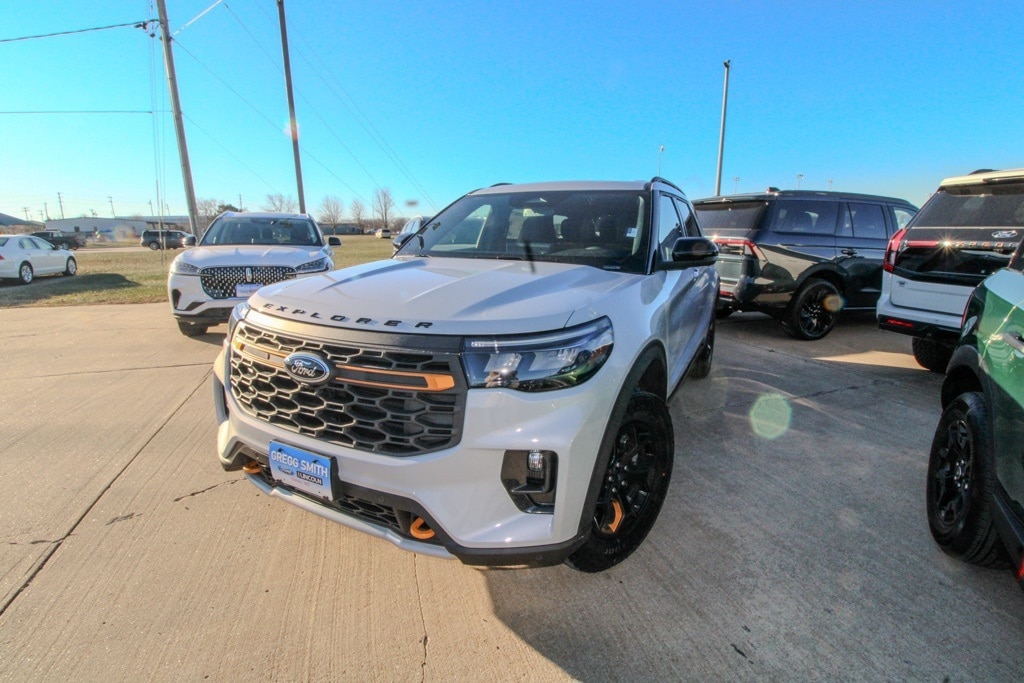 2026 Ford Explorer Tremor's photo