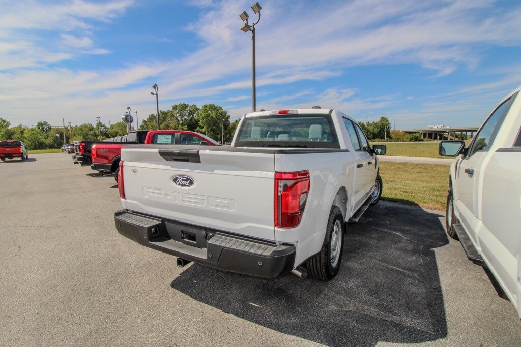 2025 Ford F-150 XL photo 2