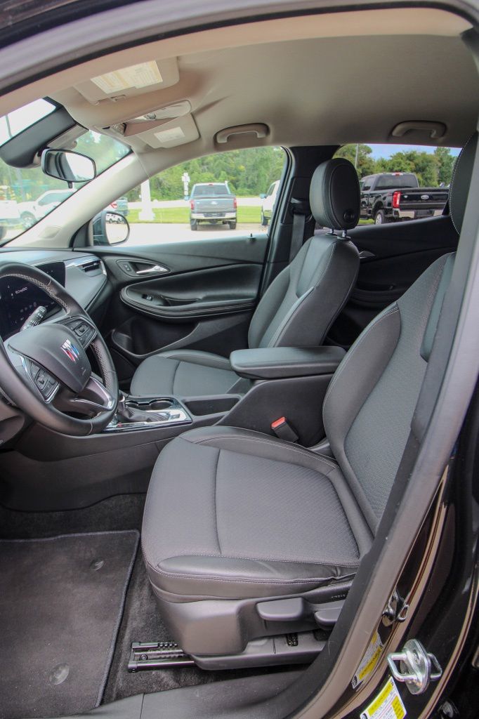 2025 Buick Encore GX Preferred - Photo 13