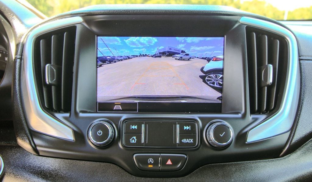 2023 GMC Terrain SLT - Photo 25