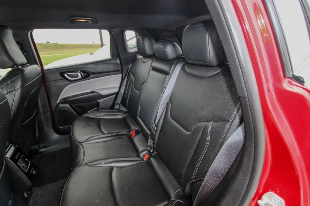 2025 Jeep Compass Limited - Photo 9
