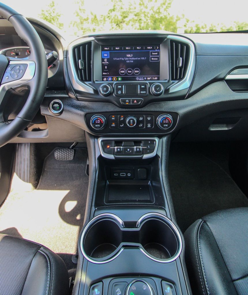 2023 GMC Terrain SLT - Photo 30