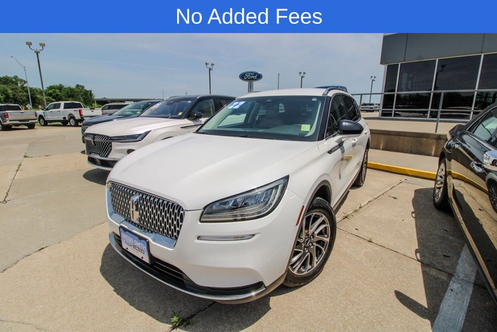 2022 Lincoln Corsair AWD's photo