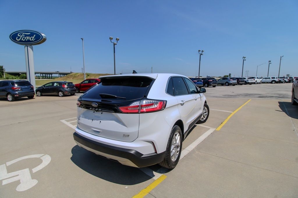 Used 2022 Ford Edge SEL SUV