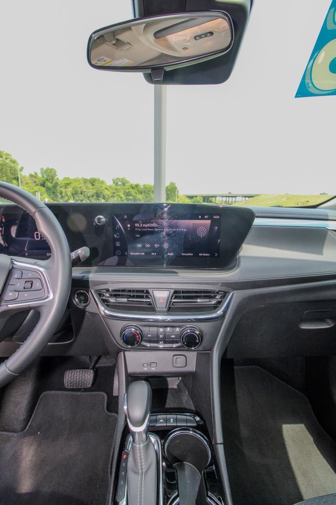 2025 Buick Encore GX Preferred - Photo 27