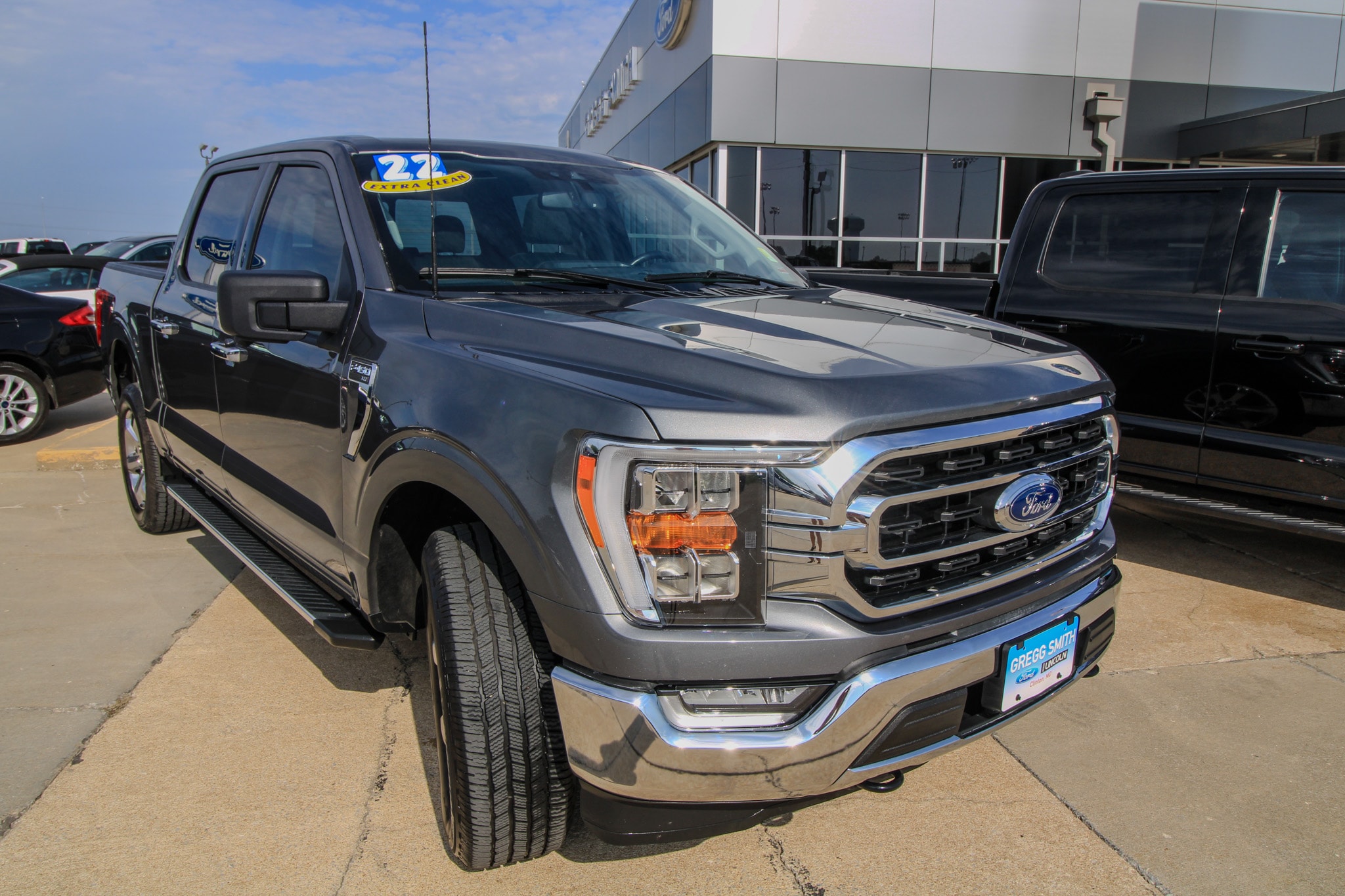 Used 2022 Ford F-150 XLT with VIN 1FTFW1E82NKD39657 for sale in Clinton, MO