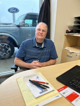 Staff member Kevin Braun from 3235fc071599