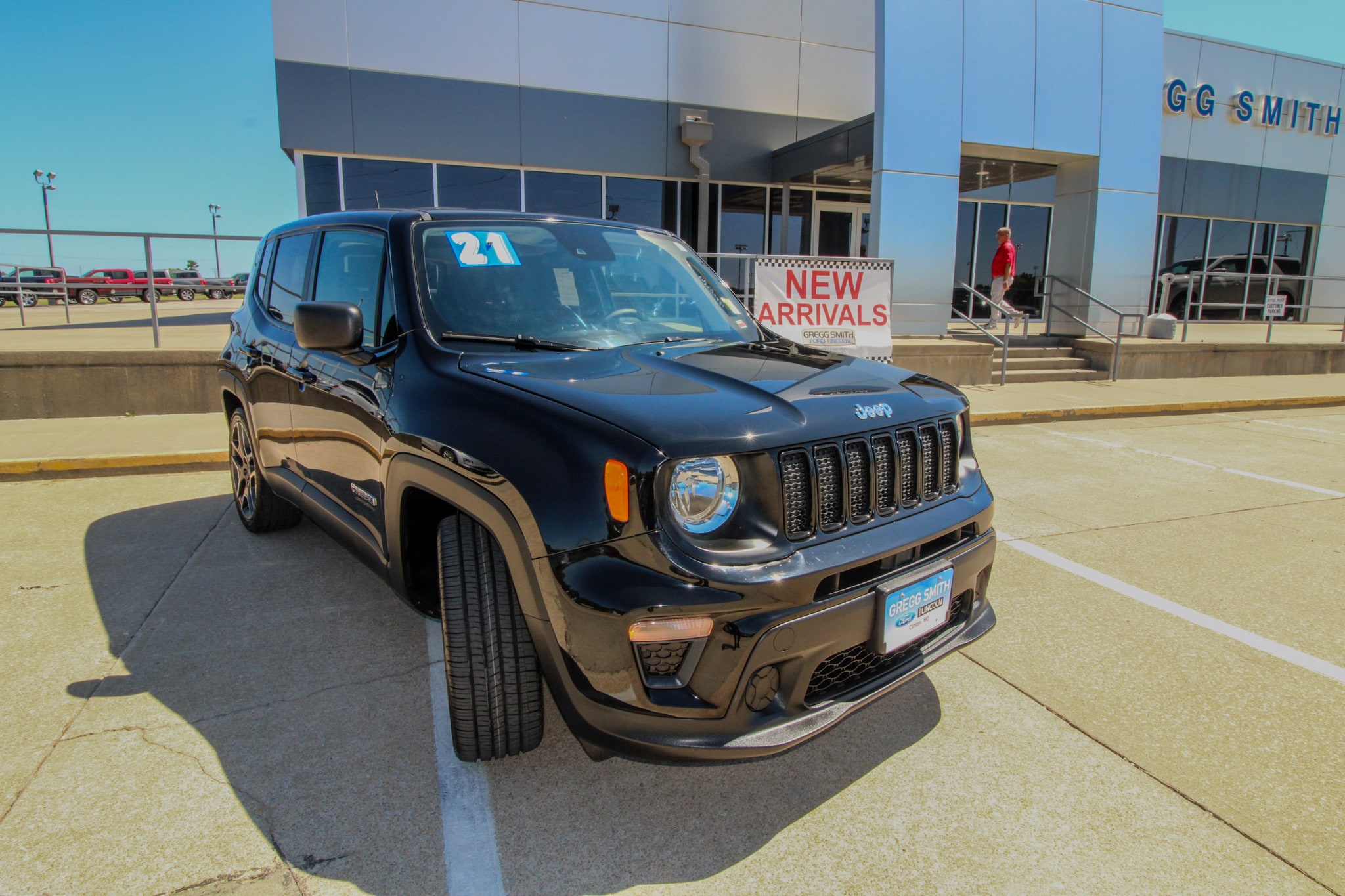 Used 2021 Jeep Renegade Jeepster with VIN ZACNJCAB2MPM53618 for sale in Kansas City