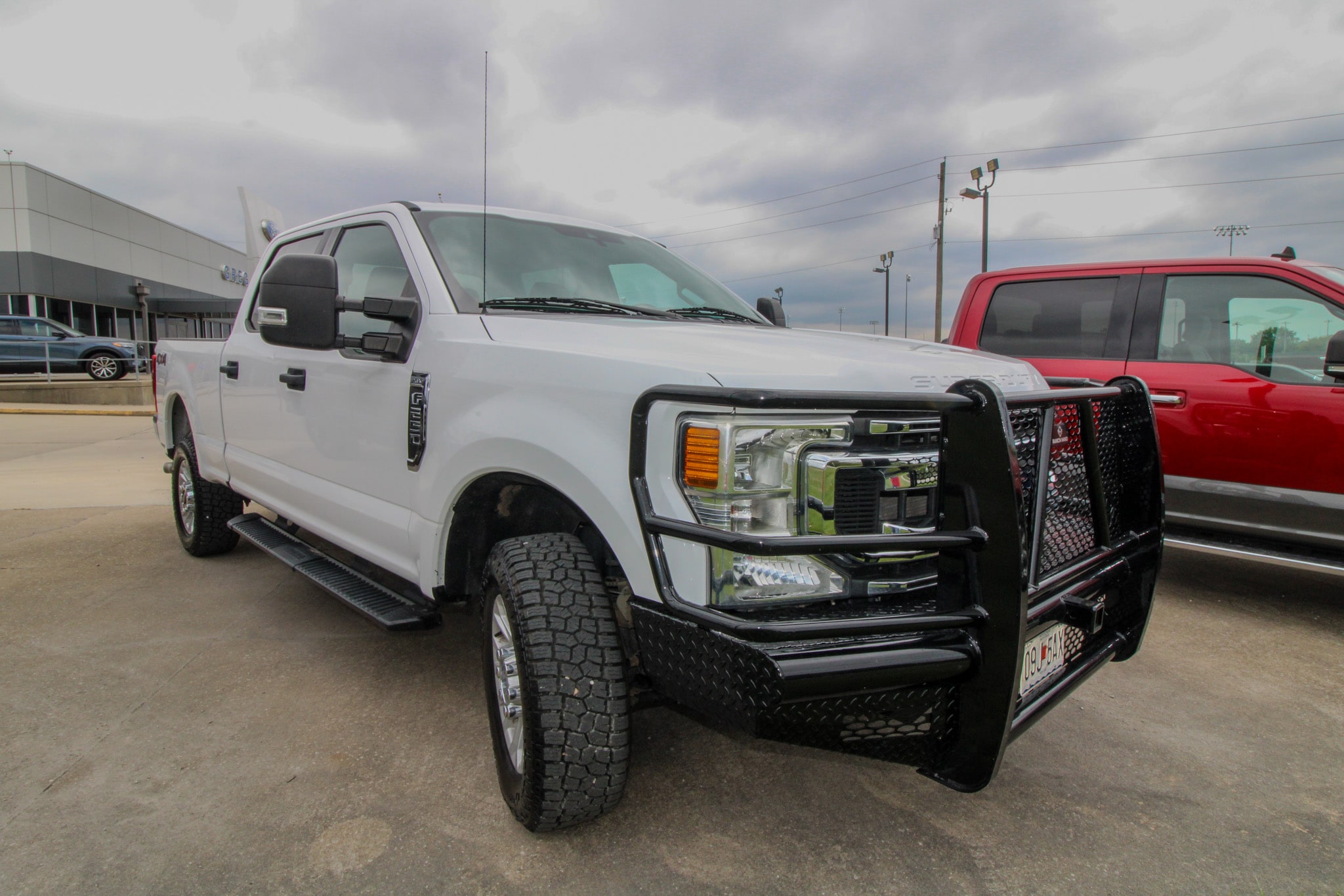 Used 2021 Ford F-250 Super Duty XLT with VIN 1FT7W2B67MED43357 for sale in Kansas City