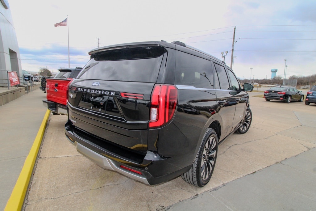 Used 2025 Ford Expedition Platinum SUV