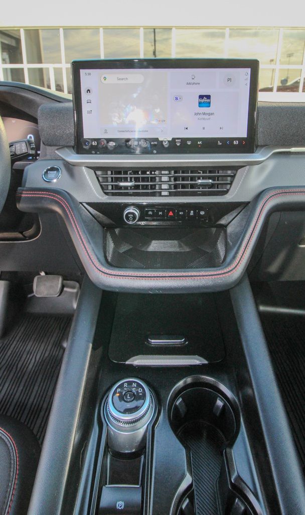 2025 Ford Explorer ST-LINE - Photo 29