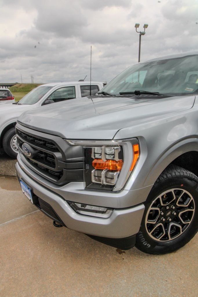2023 Ford F-150 XLT - Photo 7