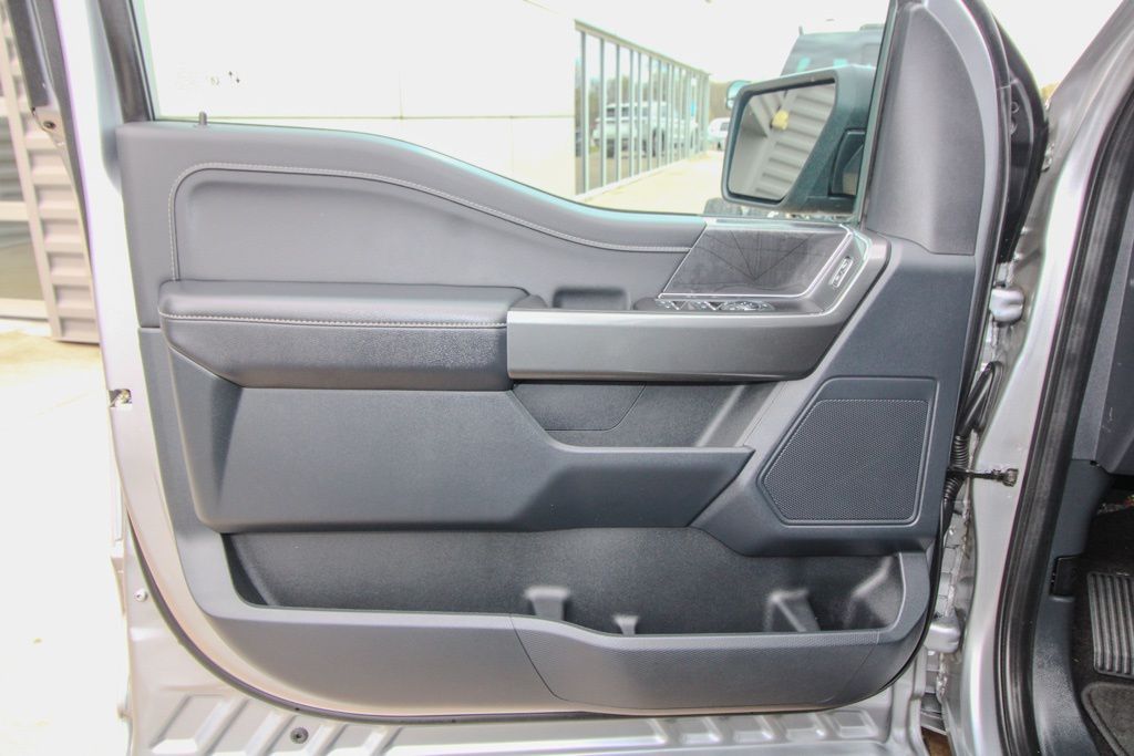 2023 Ford F-150 XLT - Photo 11