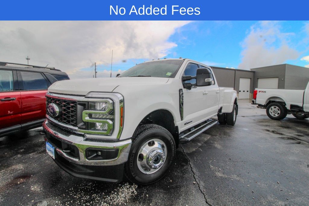 2024 Ford F-350 Lariat 4x4 Crew Cab 8' Box DRW's photo