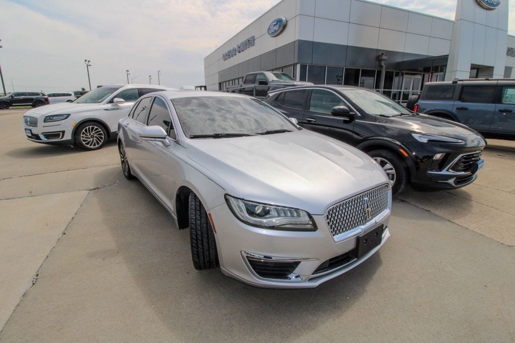 Used 2017 Lincoln MKZ Reserve with VIN 3LN6L5E92HR663244 for sale in Clinton, MO