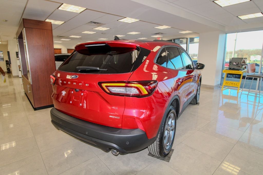 New 2026 Ford Escape ST-Line SUV