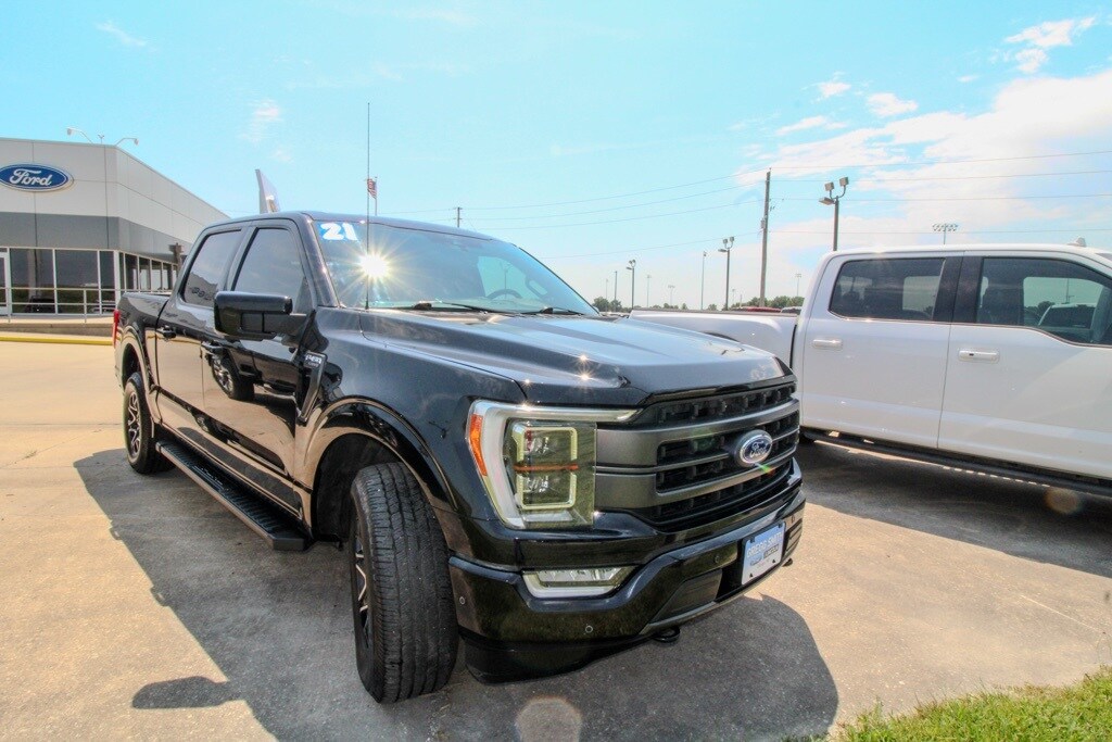 2021 Ford F-150 Lariat photo 2