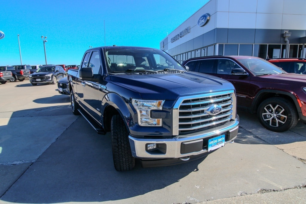 Used 2017 Ford F-150 XLT with VIN 1FTEX1EP4HKC29567 for sale in Kansas City