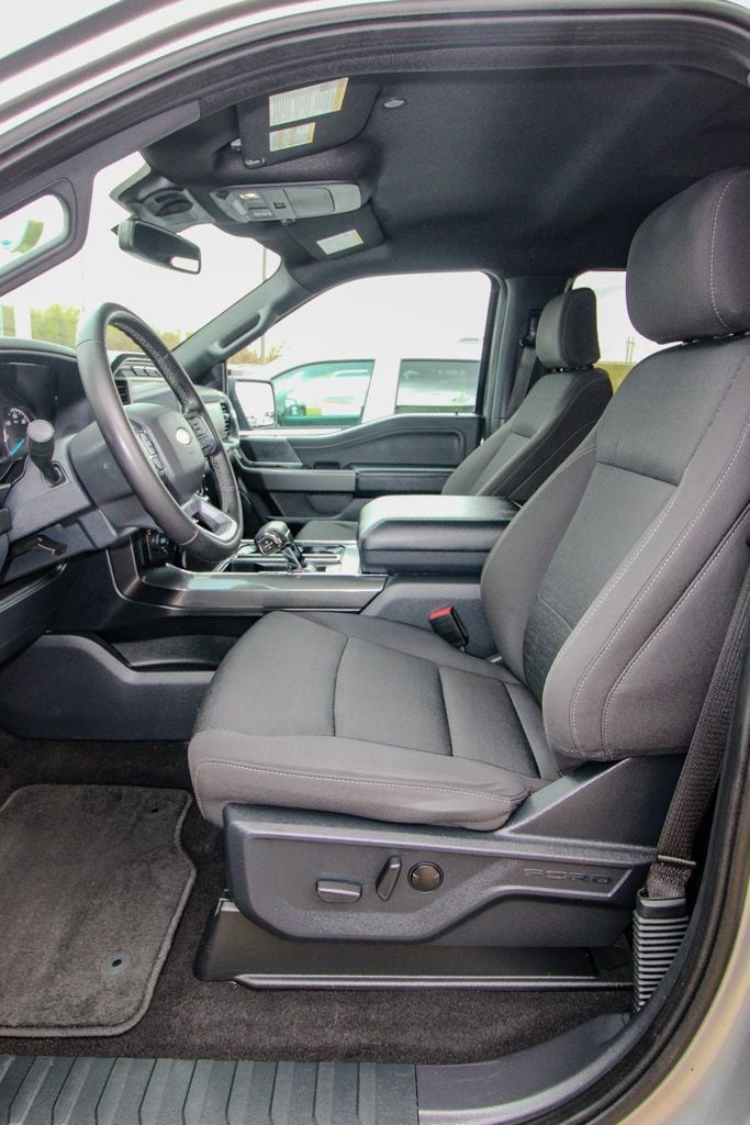 2023 Ford F-150 XLT - Photo 13