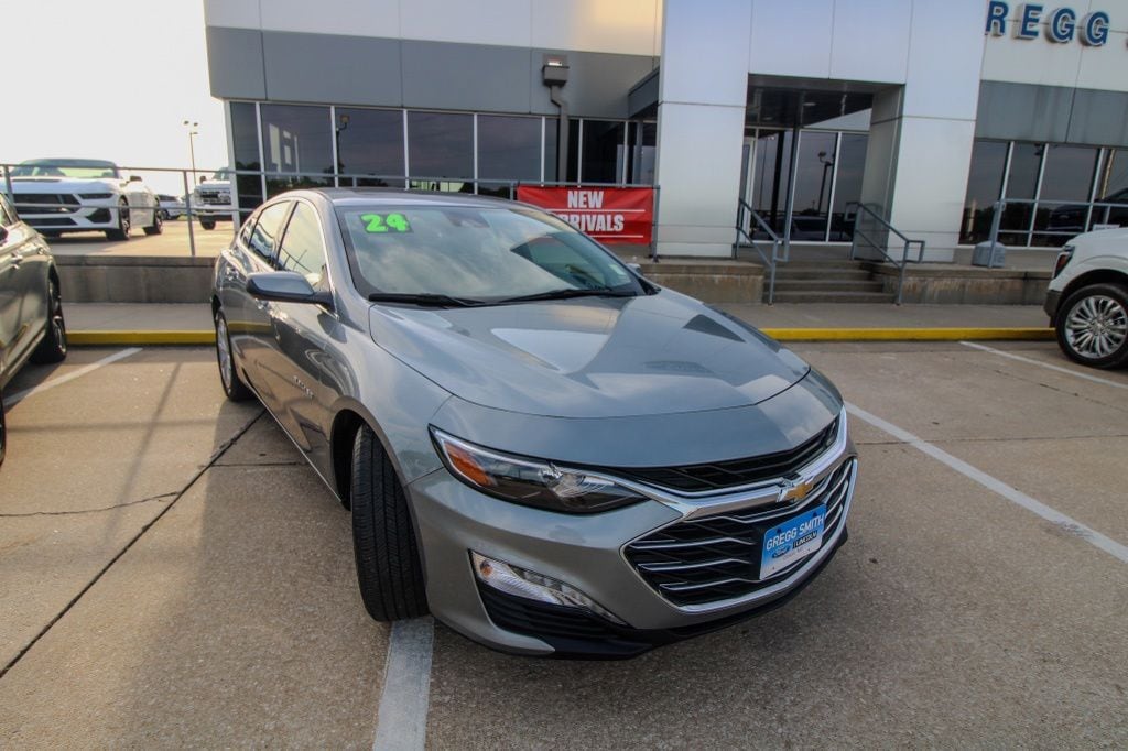 Used 2024 Chevrolet Malibu 1LT with VIN 1G1ZD5ST9RF224676 for sale in Kansas City