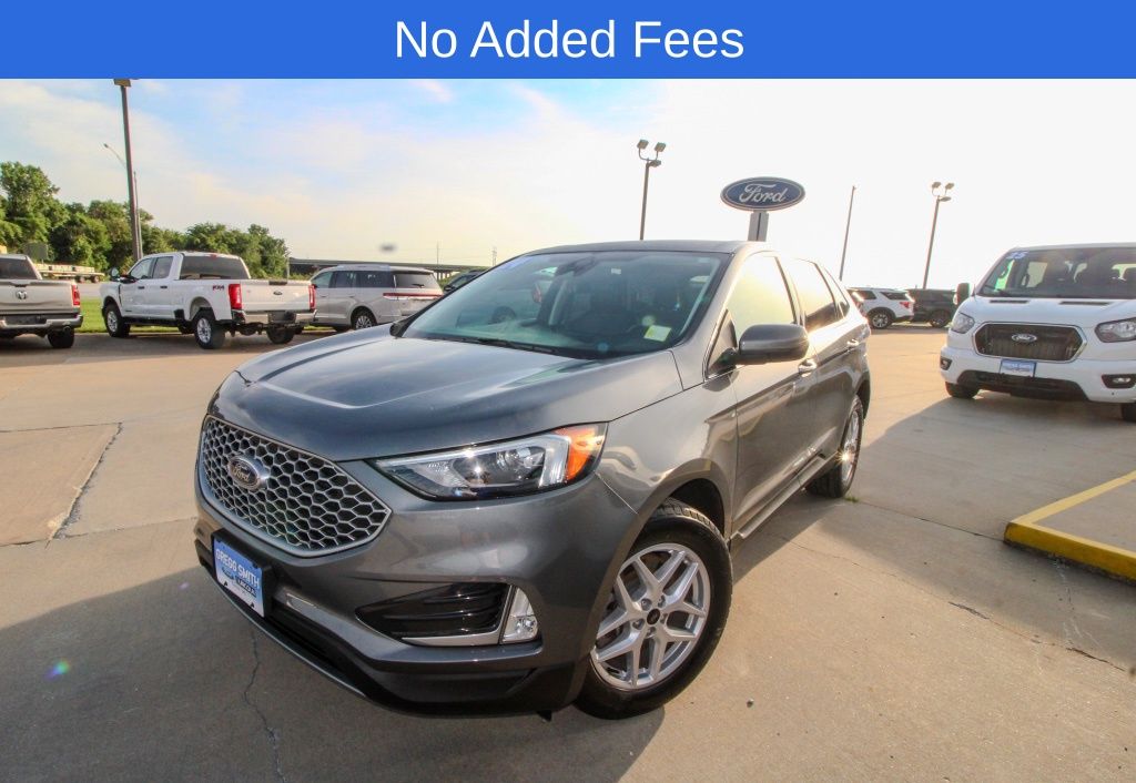 2024 Ford Edge SEL AWD's photo