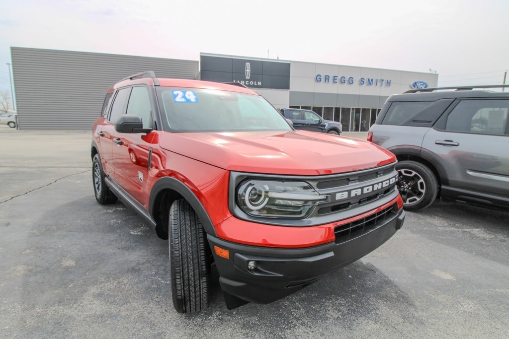 Used 2024 Ford Bronco Sport Big Bend with VIN 3FMCR9B65RRE38403 for sale in Kansas City