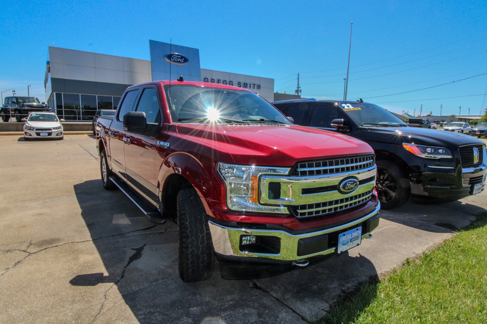 Used 2019 Ford F-150 XLT with VIN 1FTEW1EP6KKC02722 for sale in Kansas City