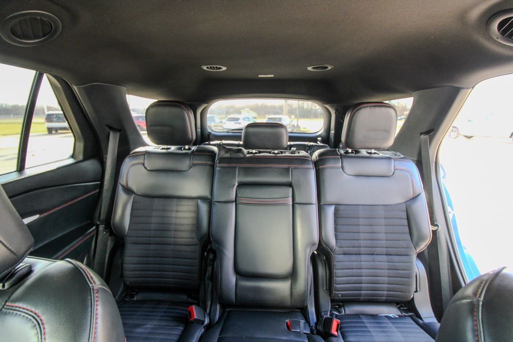 2025 Ford Explorer ST-LINE - Photo 11