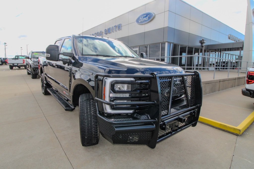 Used 2024 Ford F-250 Super Duty Lariat with VIN 1FT8W2BM7RED14709 for sale in Kansas City