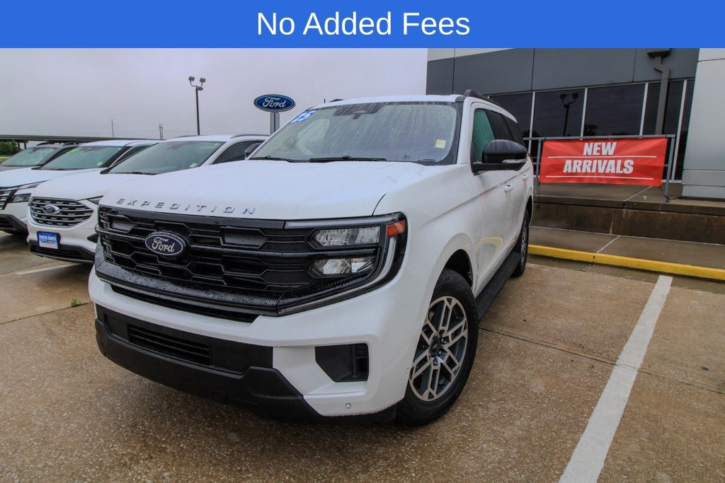 2025 Ford Expedition Active 4x4's photo