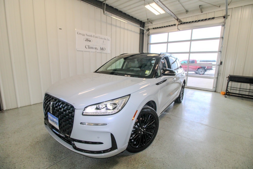 2025 Lincoln Corsair Reserve's photo