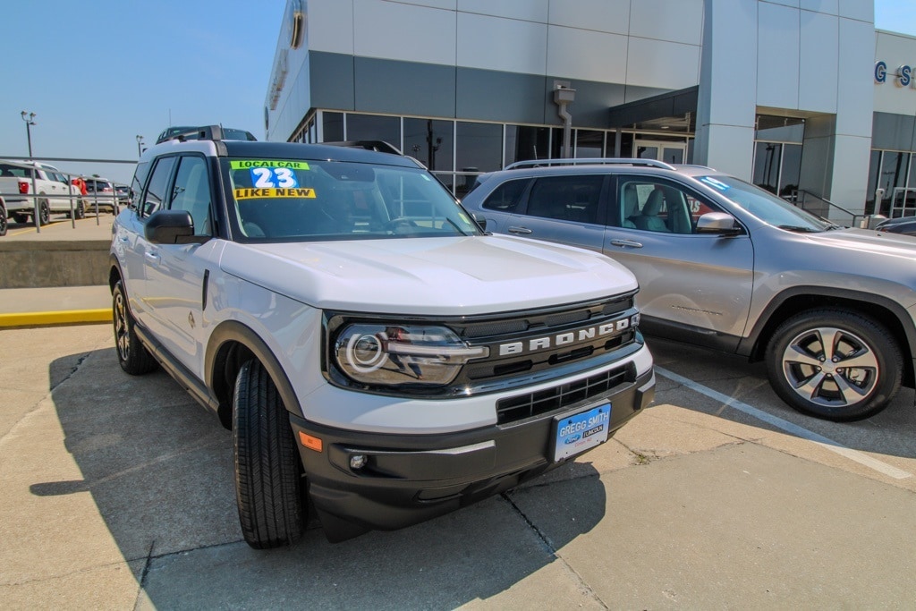 Used 2023 Ford Bronco Sport Outer Banks with VIN 3FMCR9C63PRE37245 for sale in Kansas City