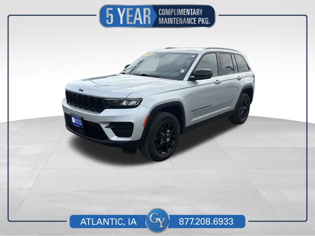 Used 2025 Jeep Grand Cherokee Laredo SUV