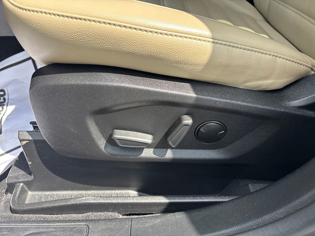 2024 Ford Edge SEL - Photo 21